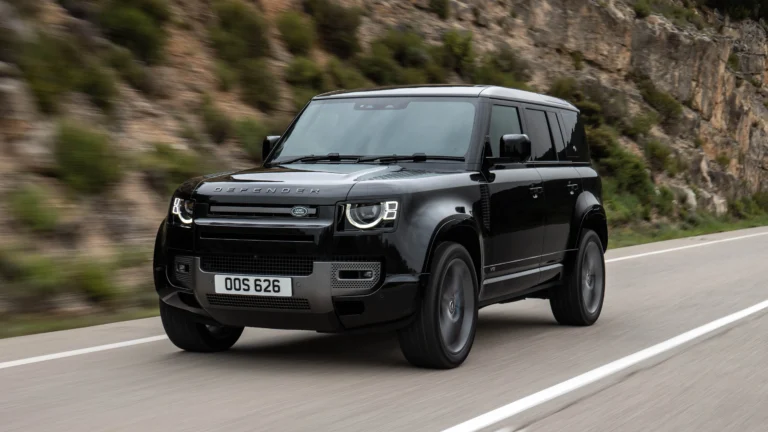 Land Rover Defender: The Choice of New Wealthy Indians In 2024